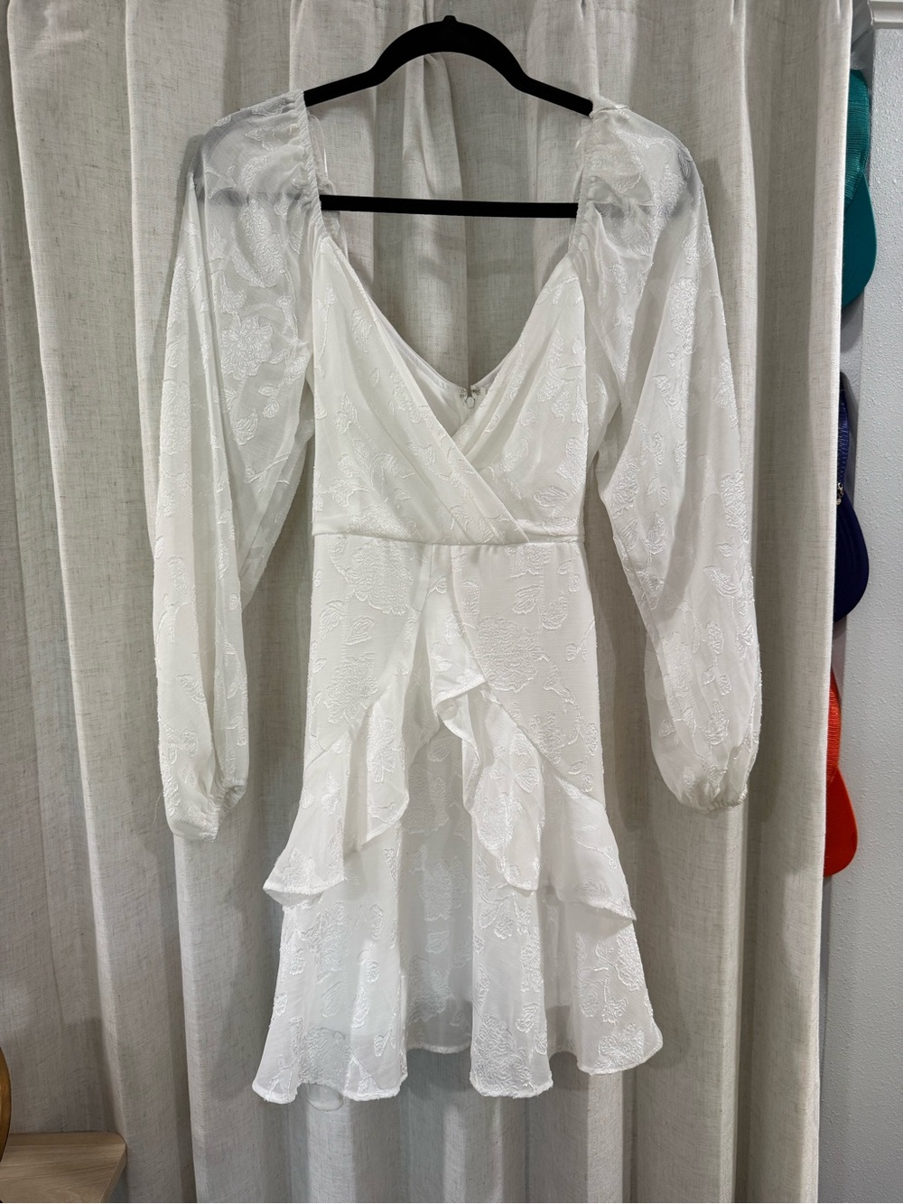 Francesca's Collections White Long-Sleeve Ruffle V-Neck Dress